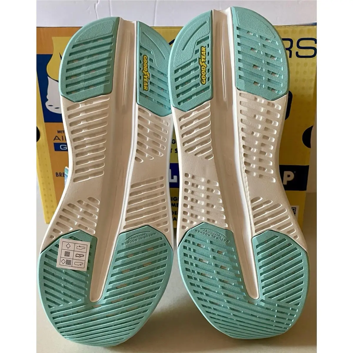 Skechers shoes - Slip-Ins: Glide-Step Sole - Sole - 129404 - Multicolor (UPC: 198739622423) 1