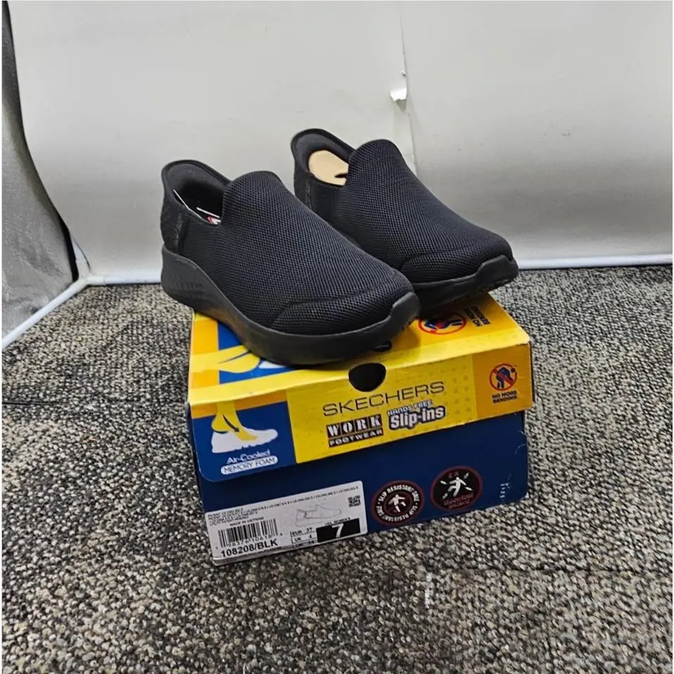 Skechers 08208/BLK Women`s Skech-lite Pro SR Floom Black Slip-on Shoes 7 Size
