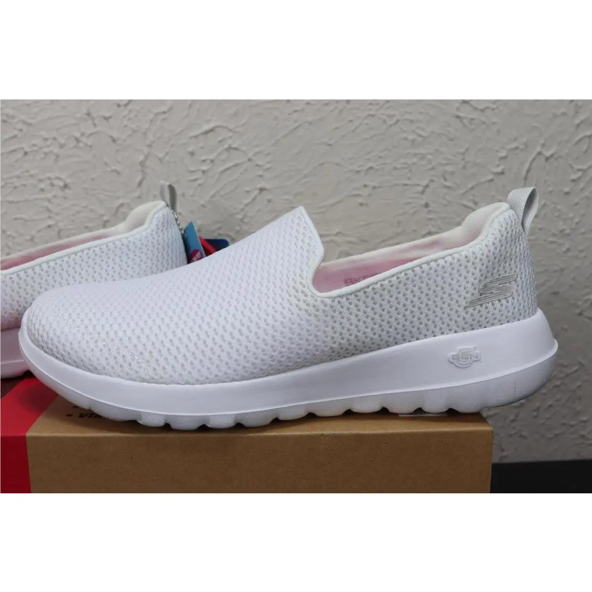 Skechers shoes - SKECHERS GO WALK Joy - WALK Joy - White 8