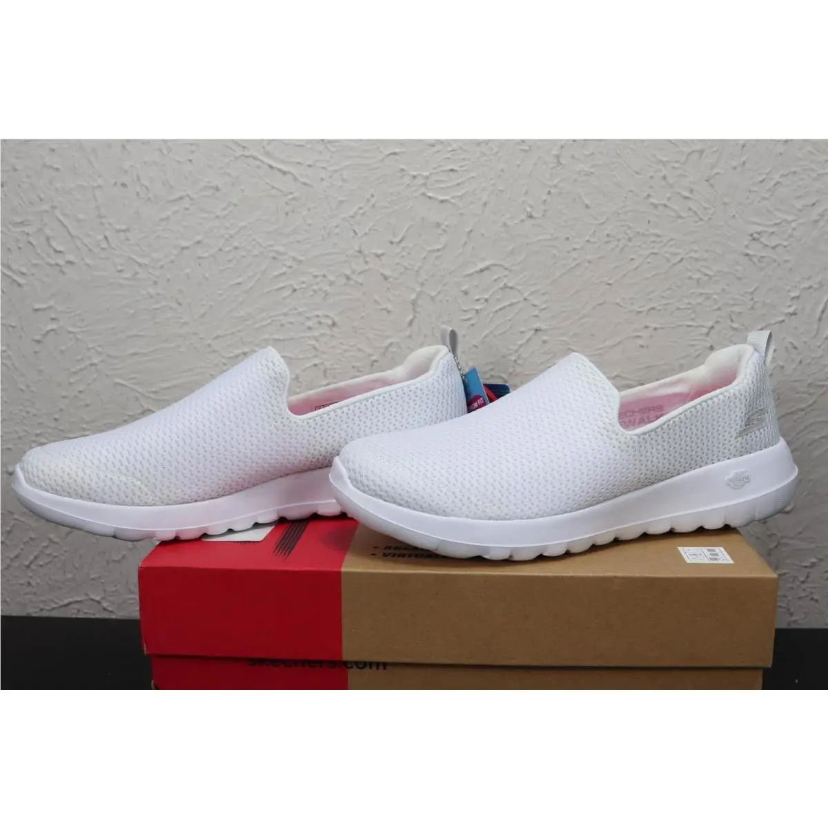 Skechers shoes - SKECHERS GO WALK Joy - WALK Joy - White 7