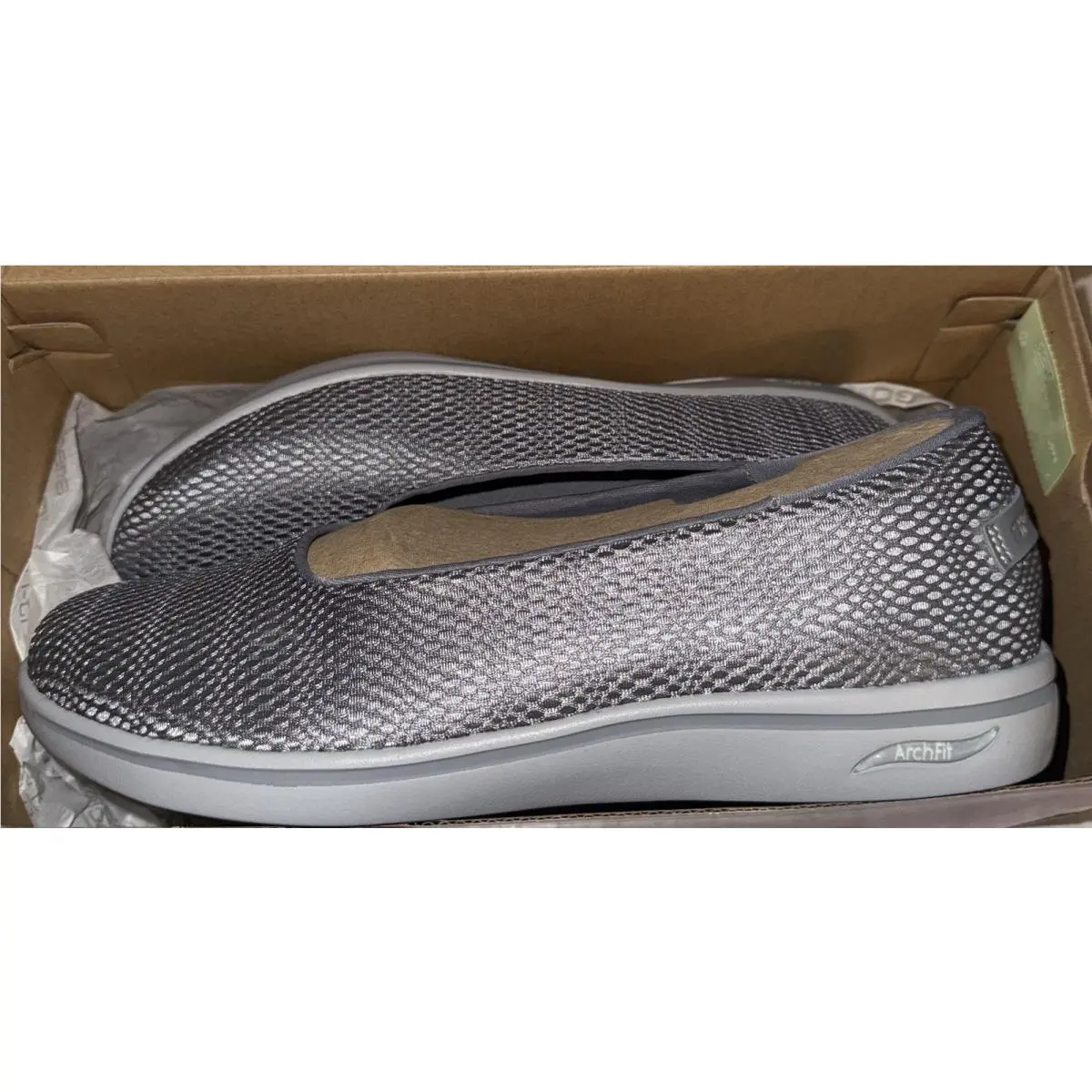Skechers Arch Fit Uplift Slip On Gray Size UK 3.5 Eur 36.5 Boxed US 6.5