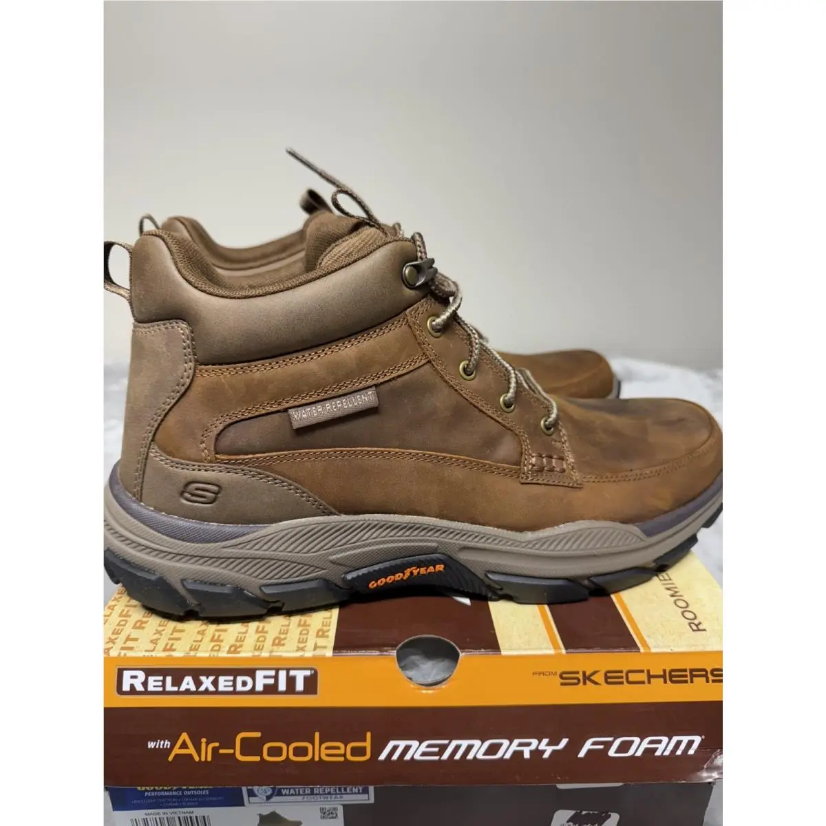 Skechers Men`s Relaxed Respected - S 12 Boswell Water Repellent Boots 204454