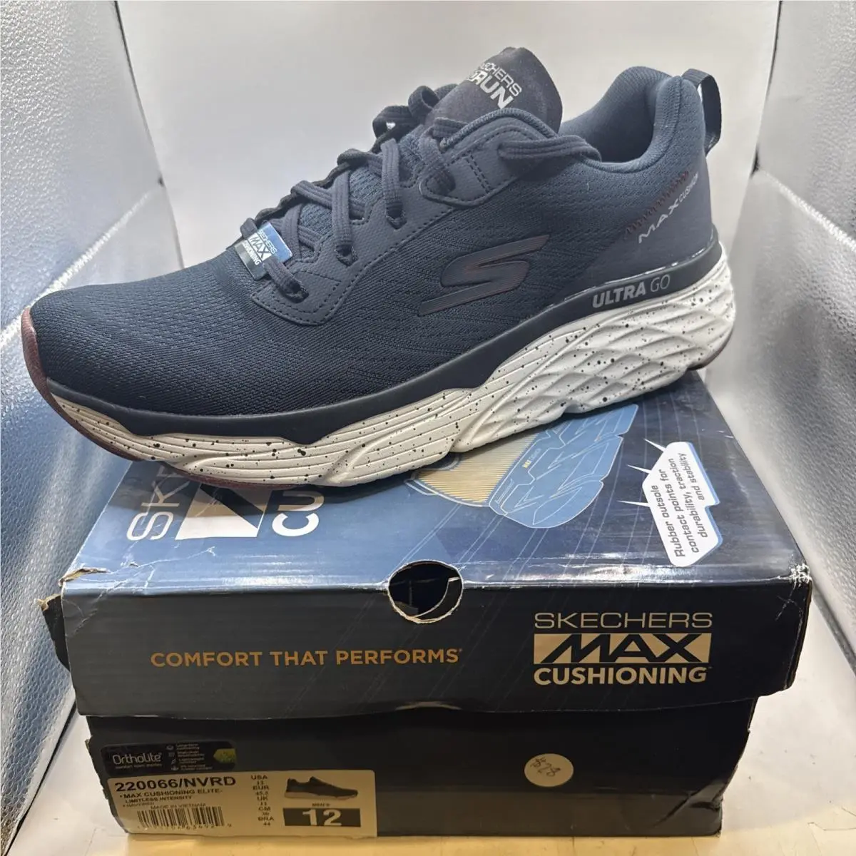 Skechers Sketchers Max Cushioning Mens Air Cooled Goga Mat Ortholite Shoes Navy Size 12