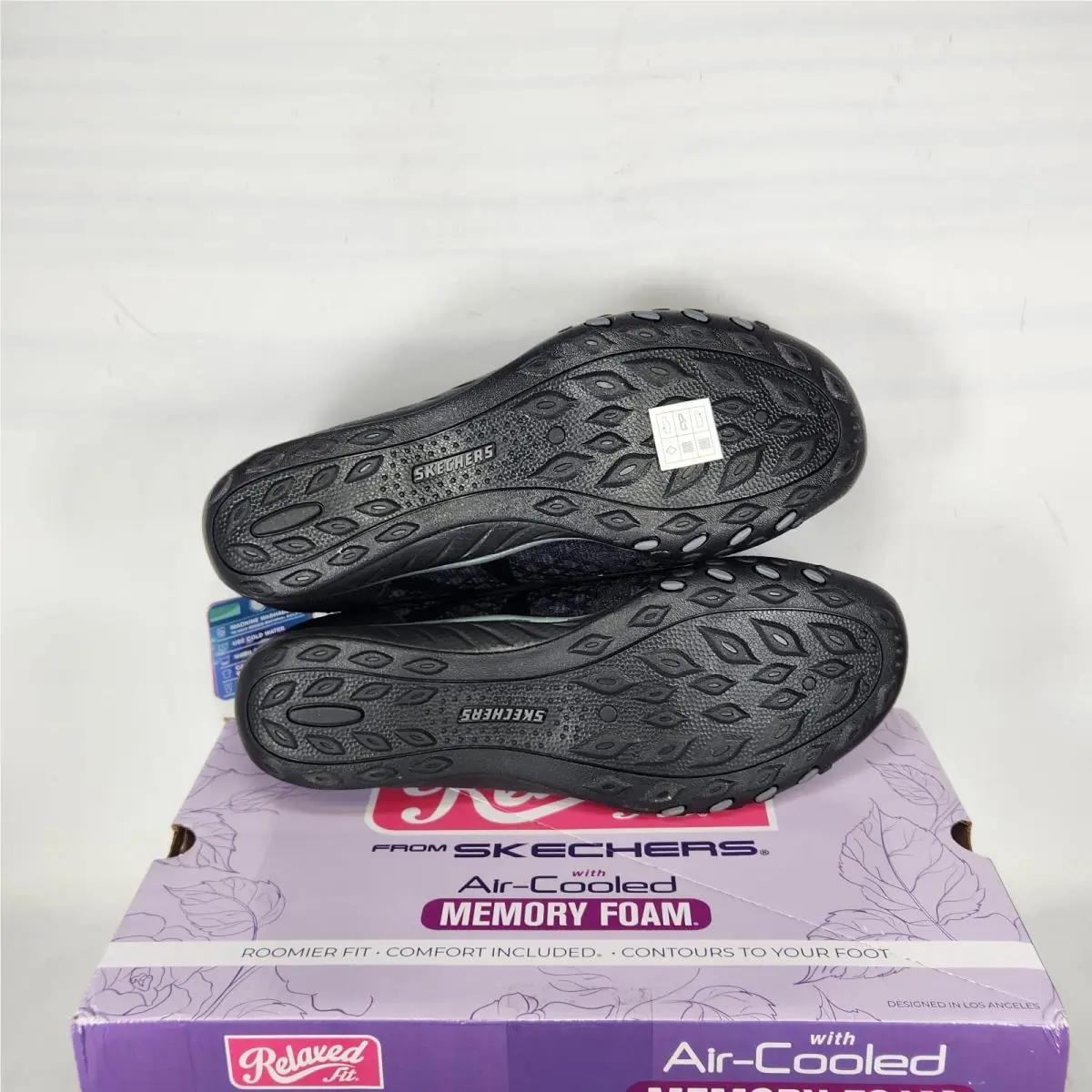 Skechers shoes - SKECHERS Breathe Easy - Breathe Easy - Black 4
