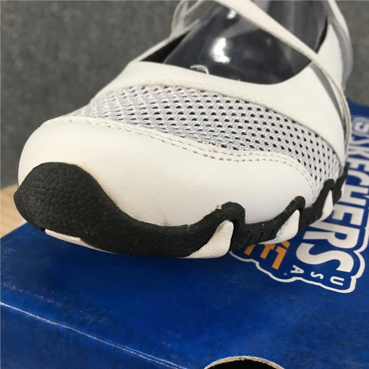 Skechers shoes - White 1