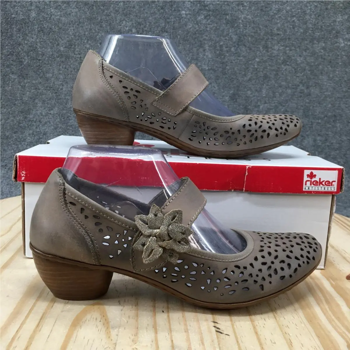 Rieker 43707 Alsina Shoes Womens 7 Mary Jane Cut-out Block Heels Casual Gray