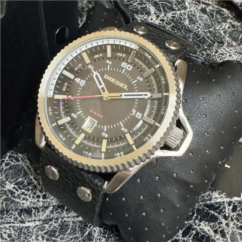 Diesel Men’s Watch DZ1790 Rollcage Chronograph Black Leather