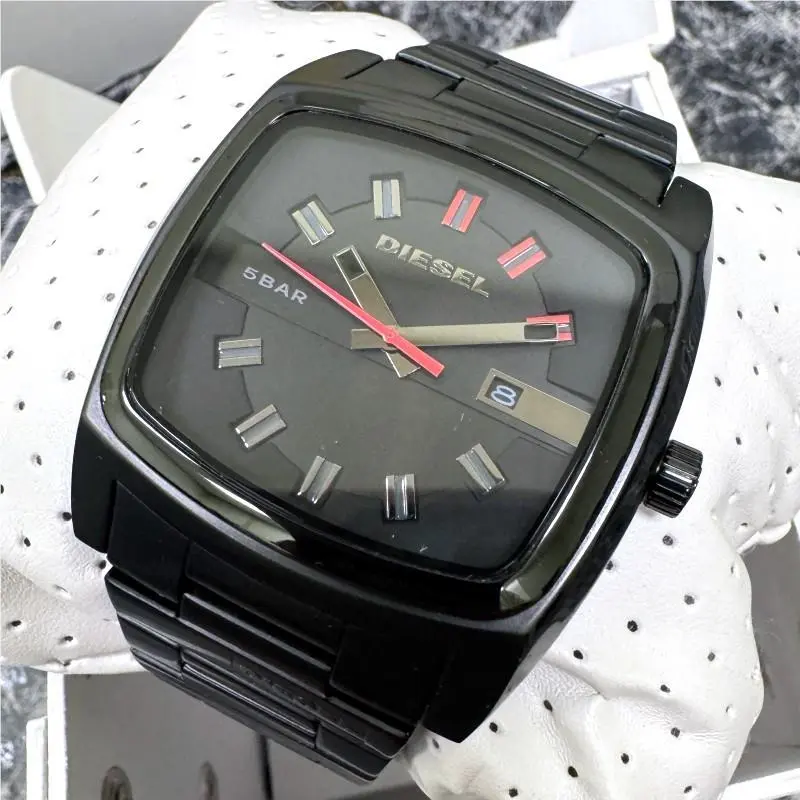 Diesel Mr. Red DZ1557 Black Date Analog Quartz Men`s Watch