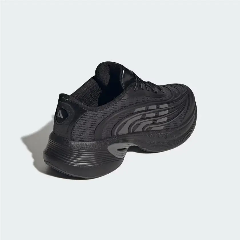 Adidas shoes - Carbon / Iron Metallic / Core Black 3