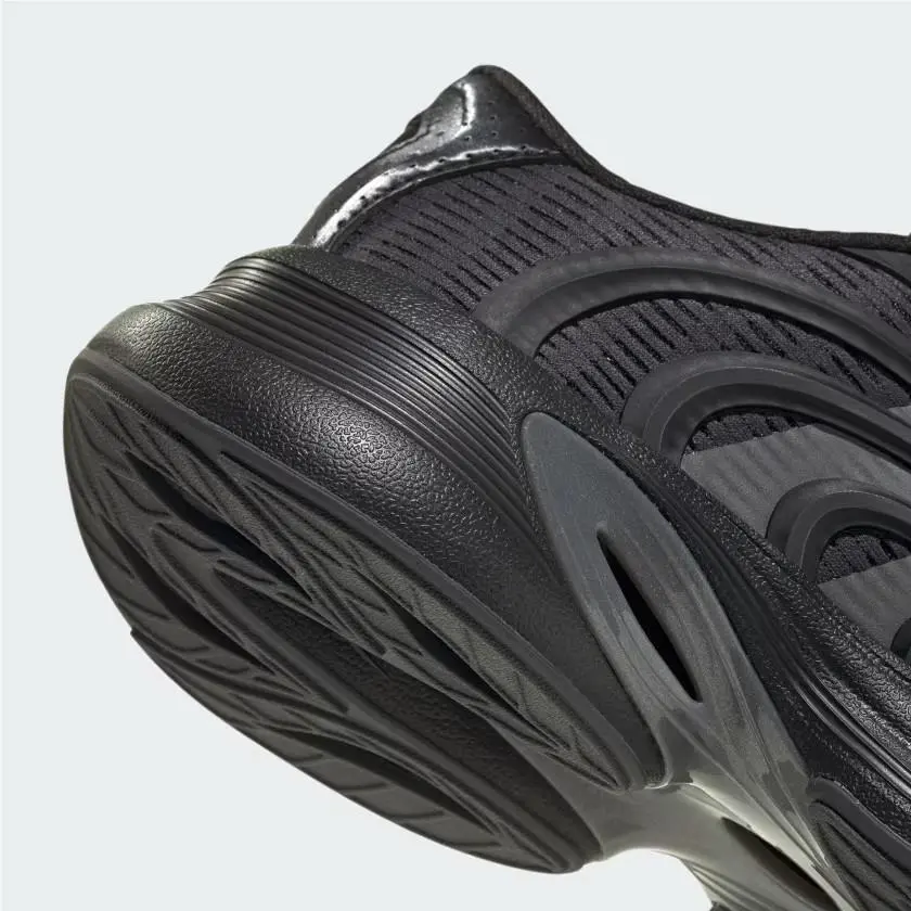 Adidas shoes - Carbon / Iron Metallic / Core Black 5
