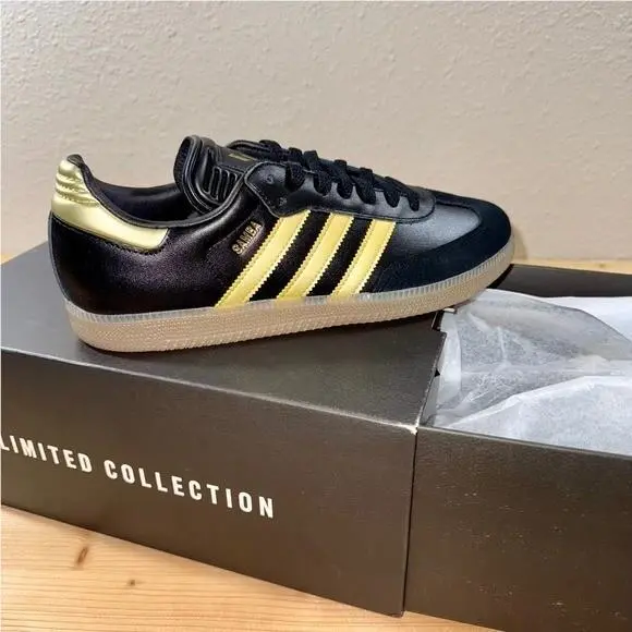 Adidas shoes - Black 3