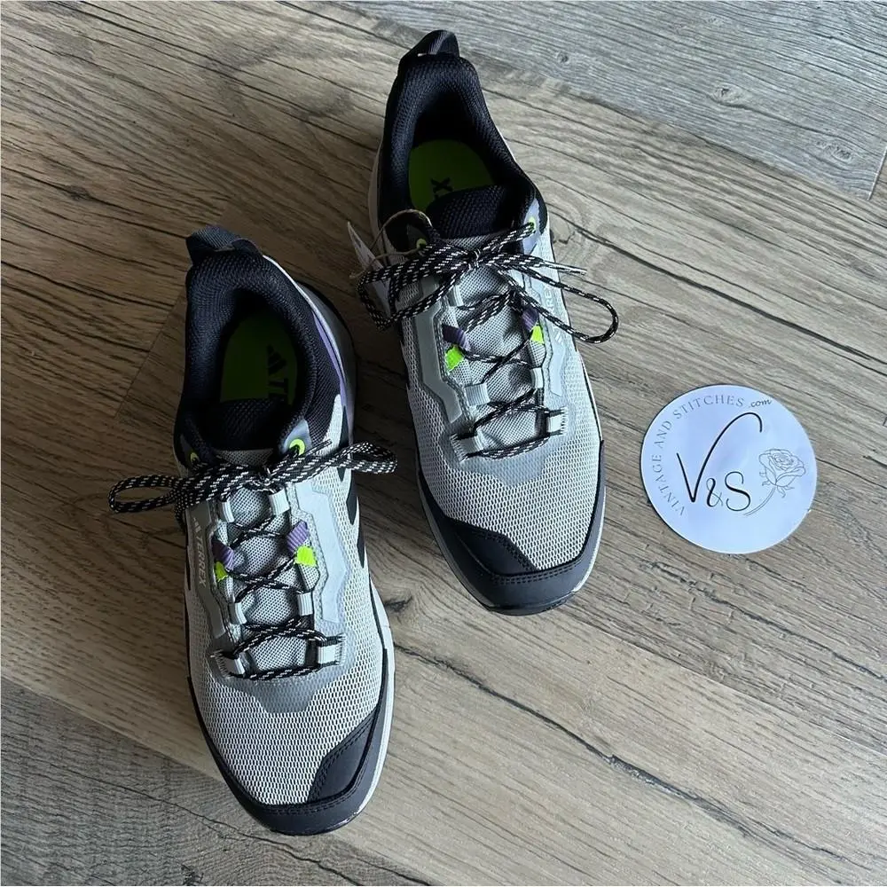 Adidas shoes - Unknown 0