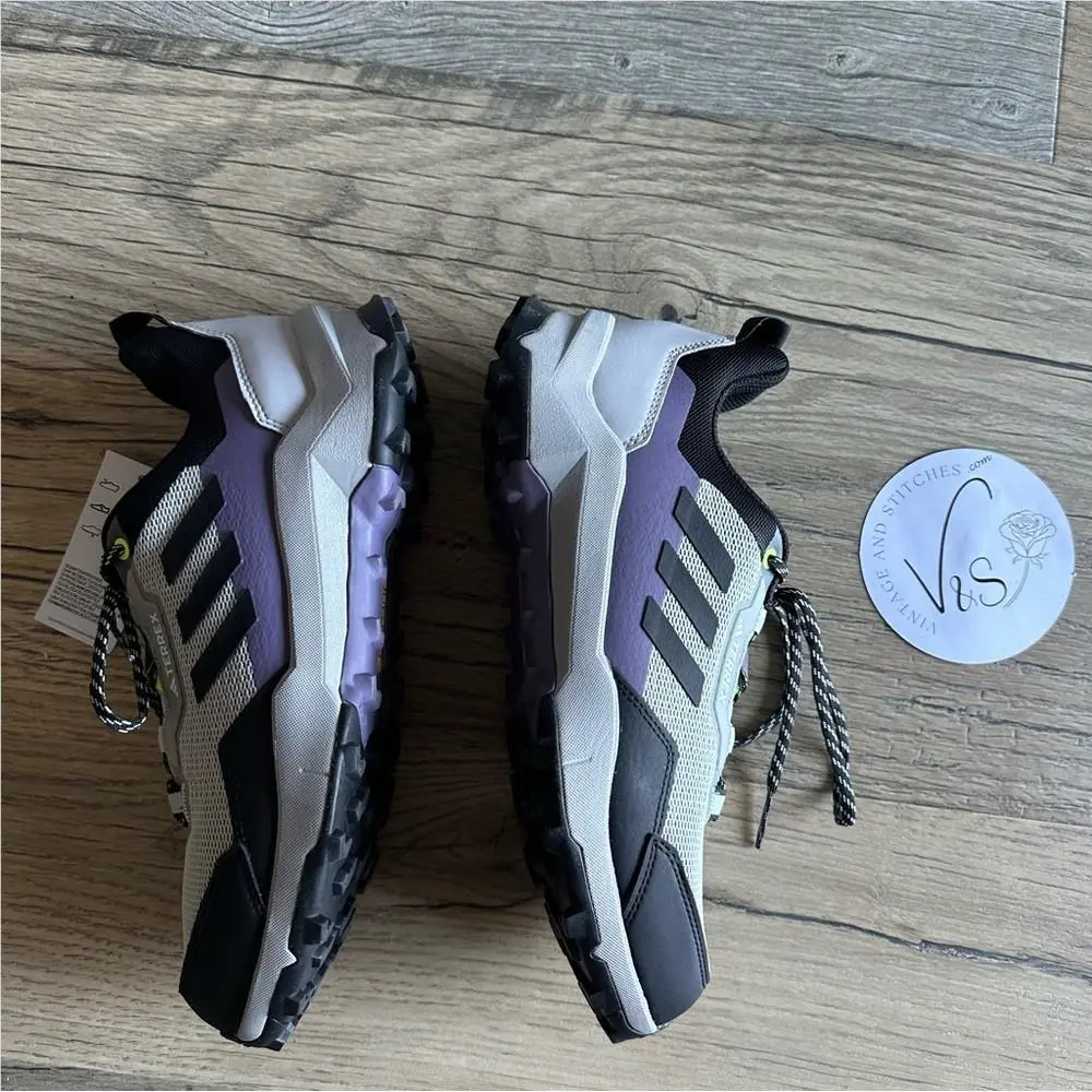Adidas shoes - Unknown 4