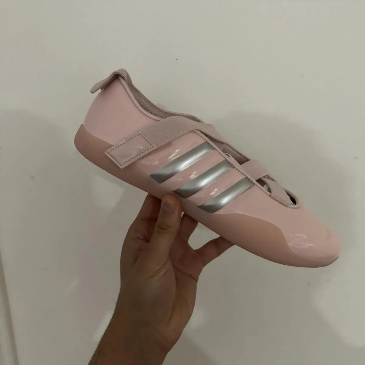 W Adidas Taekwondo x Caroline Hu x Clot Sandy Pink JR6485 Womens Size 9.5