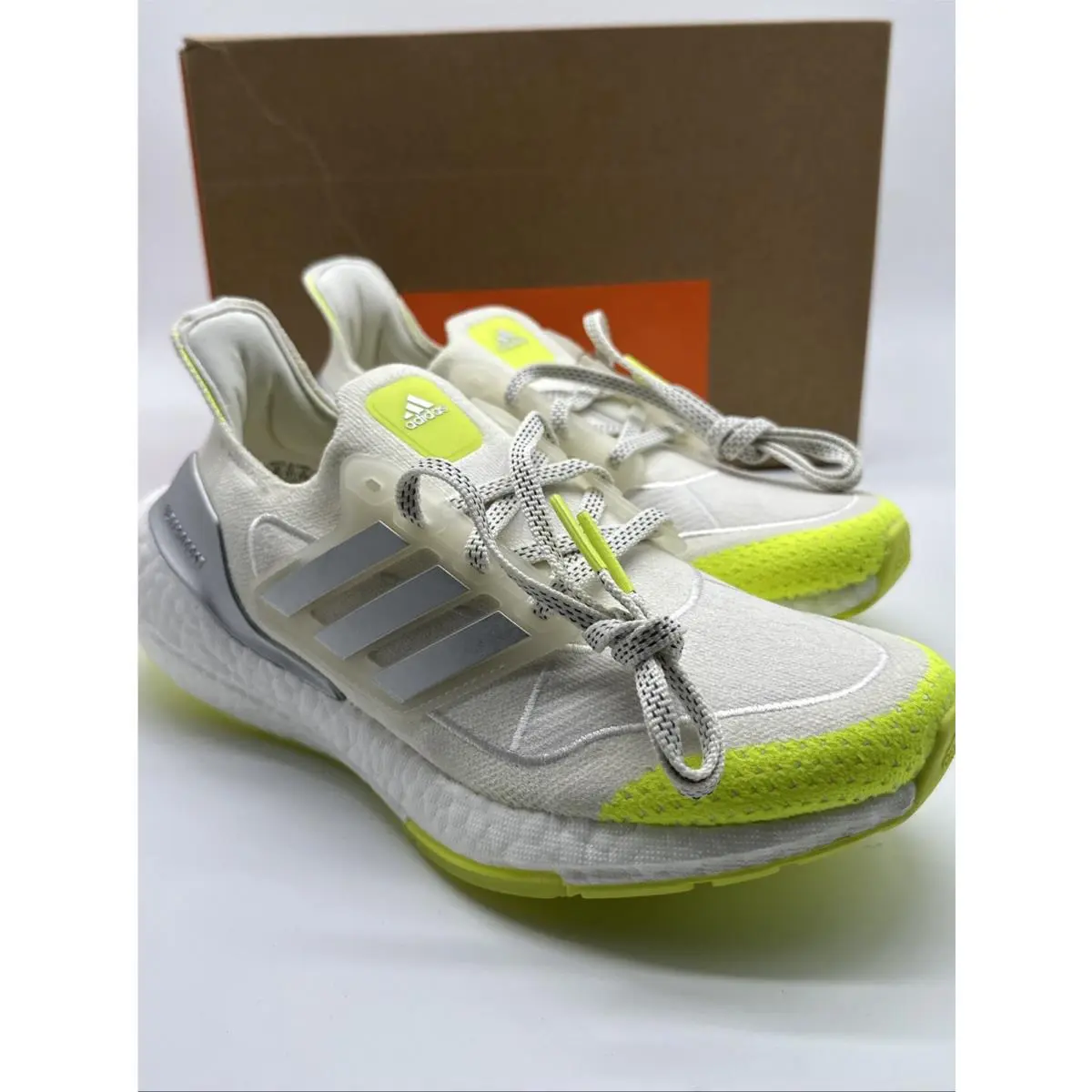 Adidas Originals Men`s Ivy Park Ivy Ultraboost Size5 HR0181