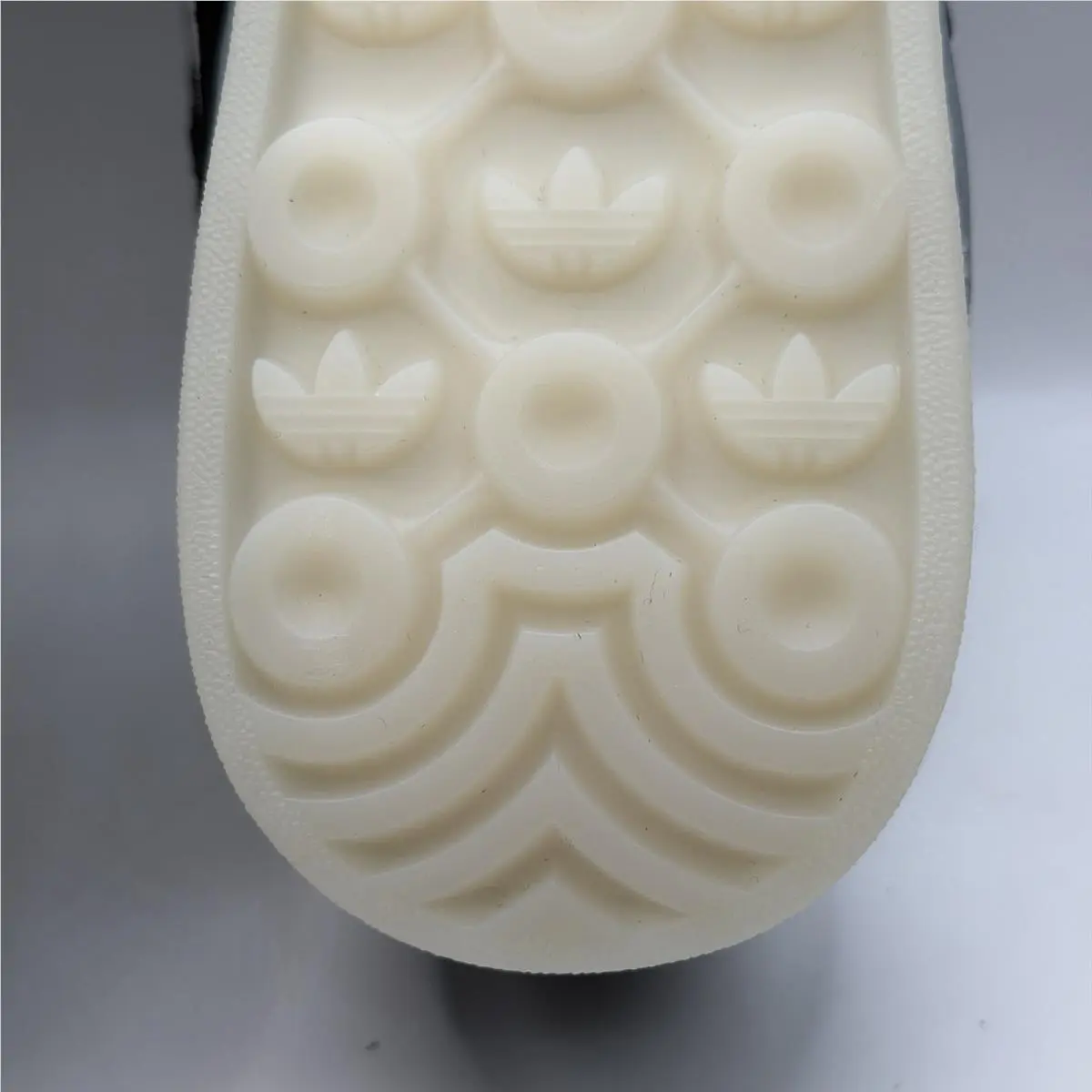 Adidas shoes - Adidas Originals ALOHA SUPER X GUSTAV - JR7101 - black white 10