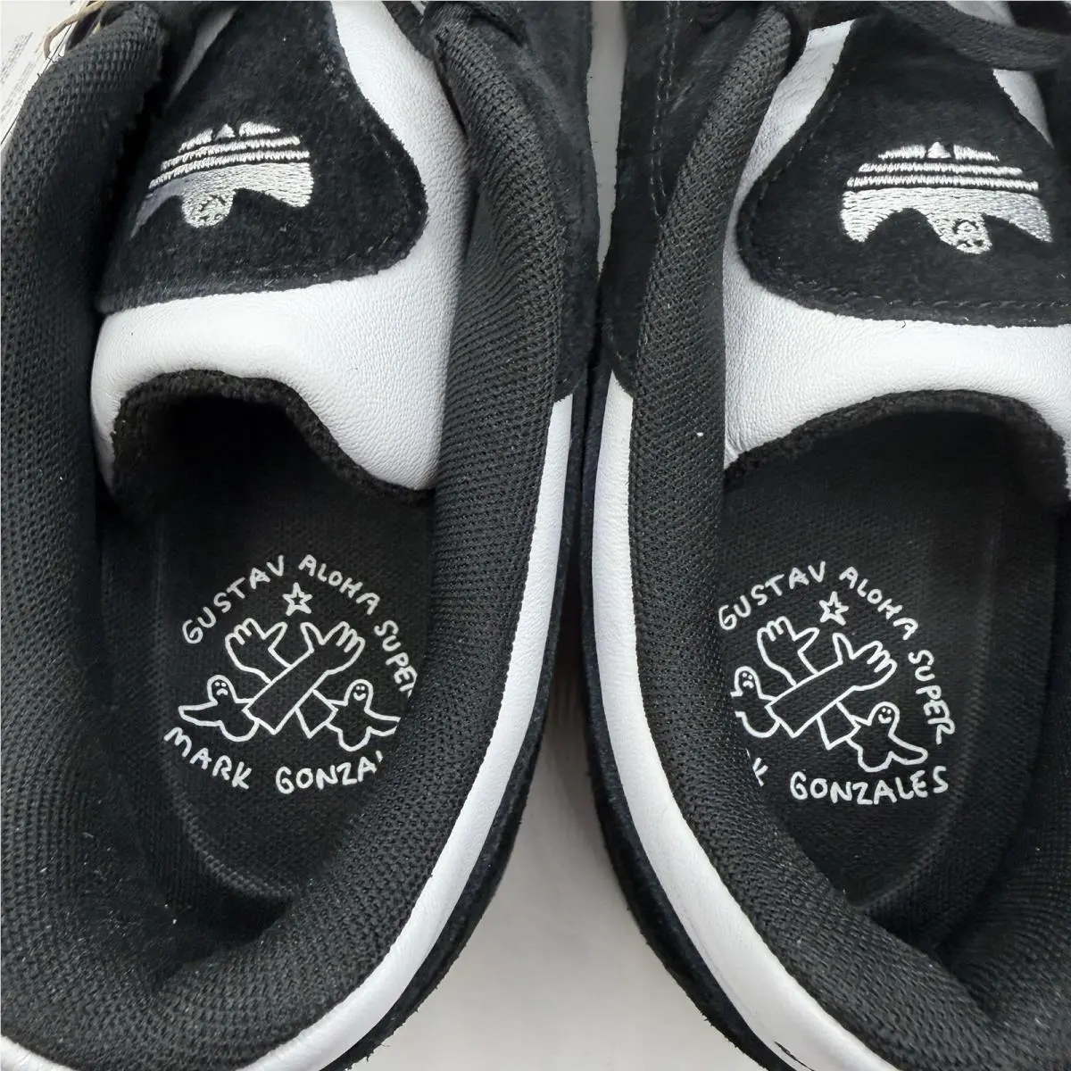 Adidas shoes - Adidas Originals ALOHA SUPER X GUSTAV - JR7101 - black white 7