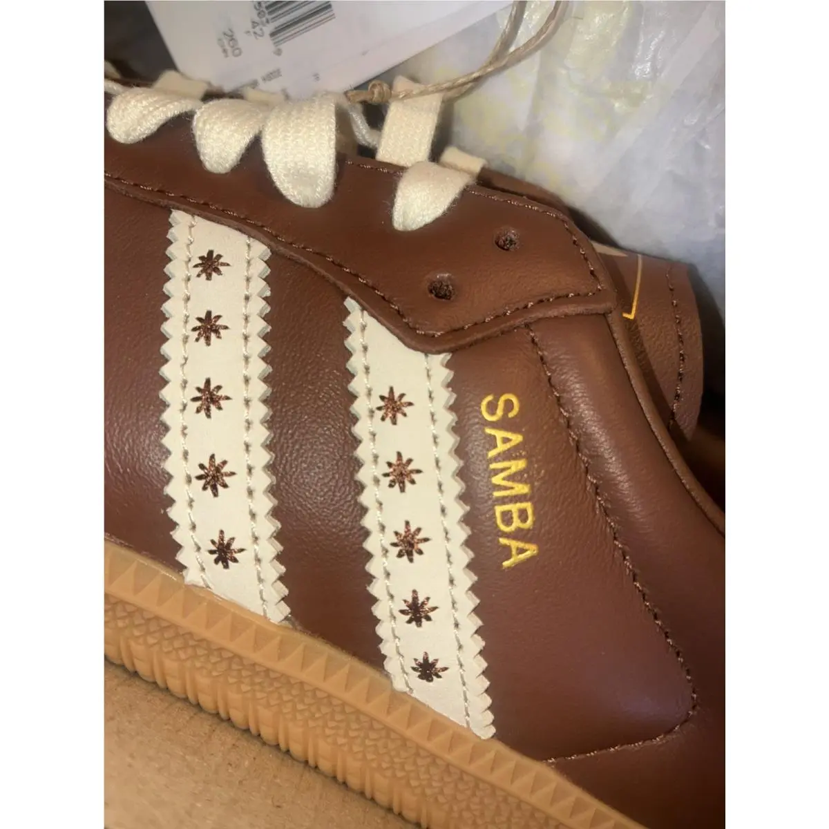 Adidas shoes - adidas Samba - Samba - JR8821 - White, Brown, Gum, Manufacturer: Cloud White/Preloved Brown/Cream White 9
