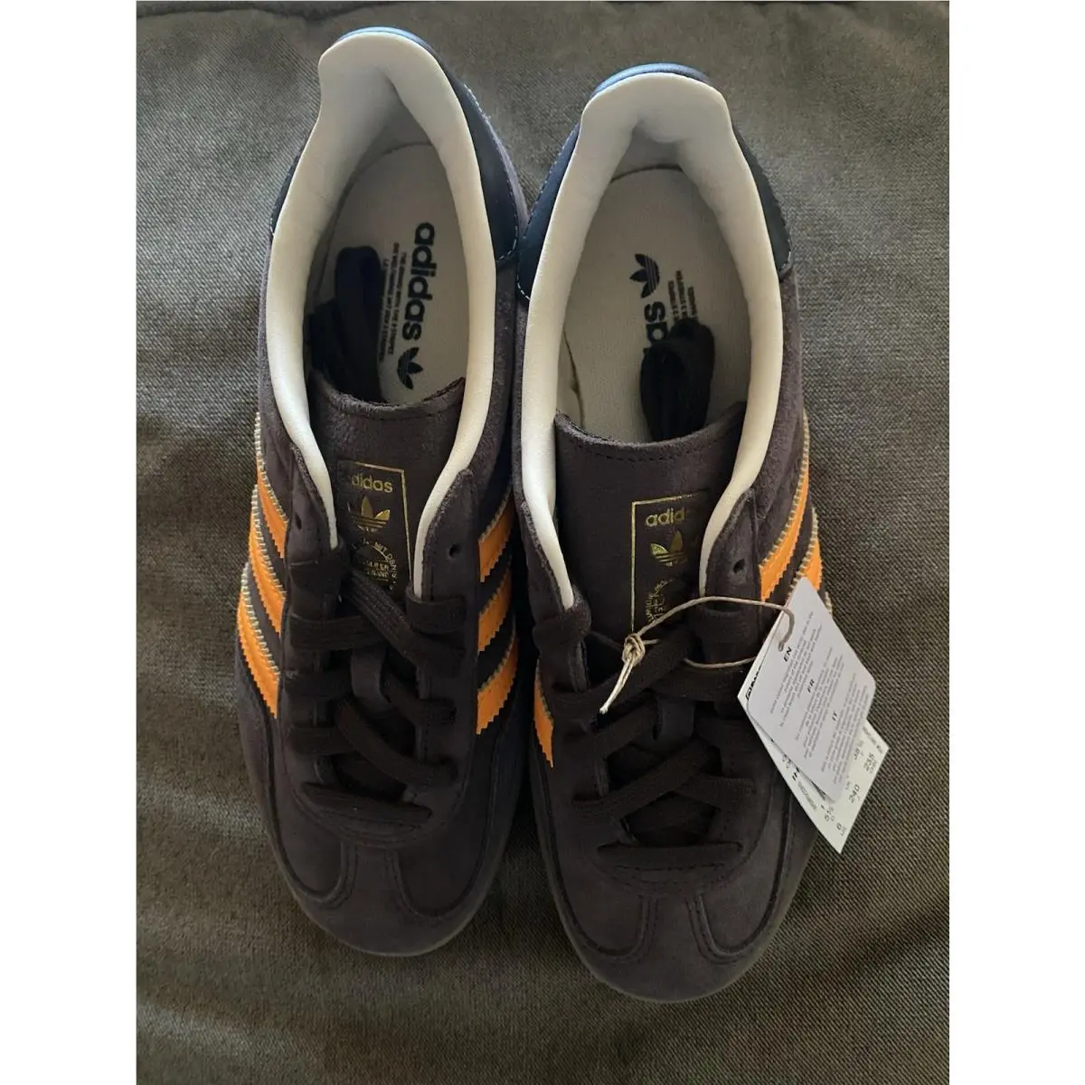 Adidas Size 6 Women Brown and Orange Gazette