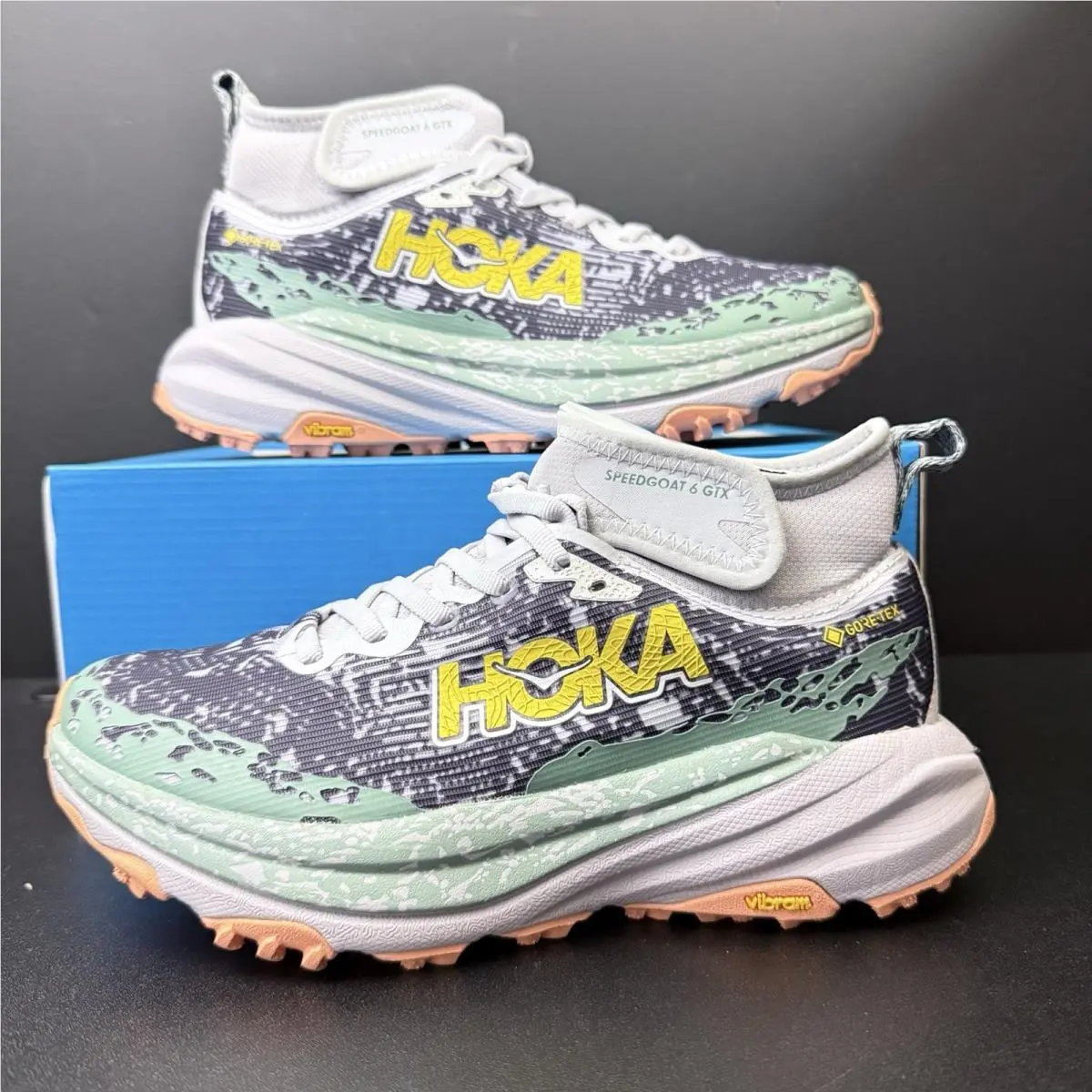 Hoka One One Speedgoat 6 Mid Gtx Women`s Trail Running 1155153-AYC US 7.5