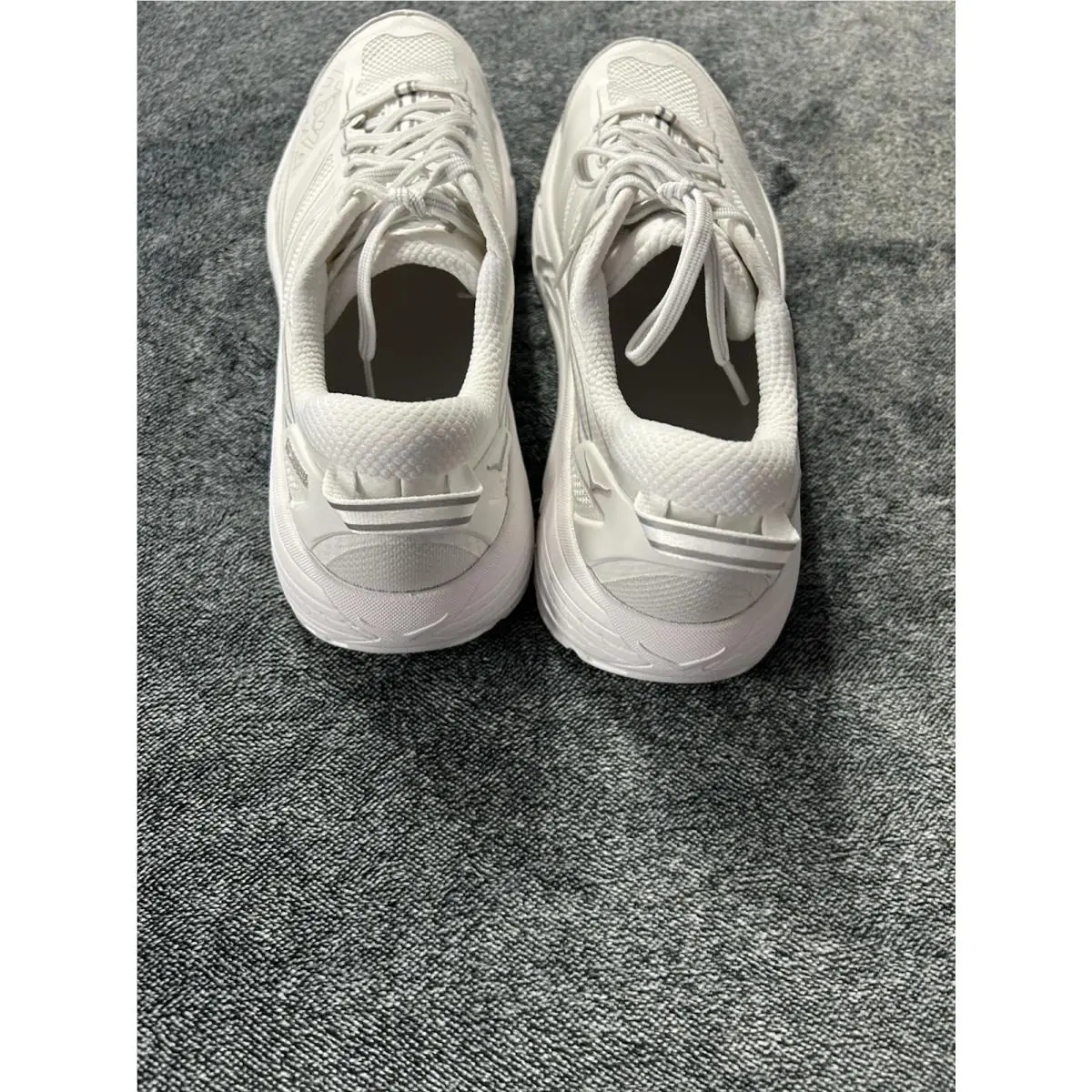 Hoka shoes - Hoka One One Mafate 2 - White 2