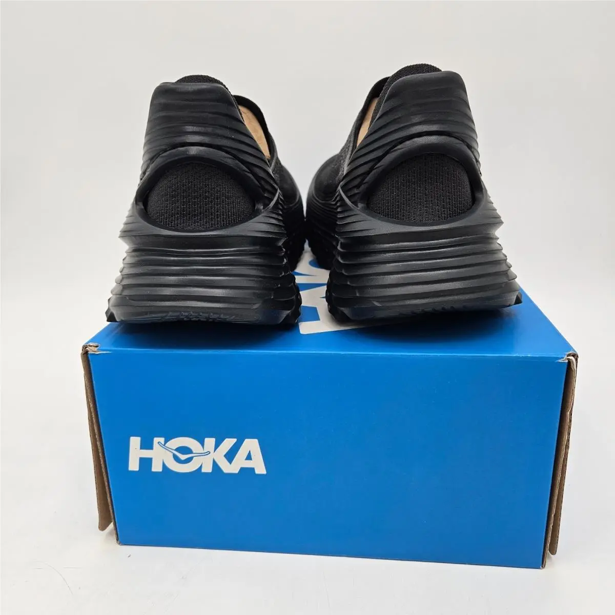 Hoka shoes - Hoka One One Restore TC - 1134532-BBLC - Black 3