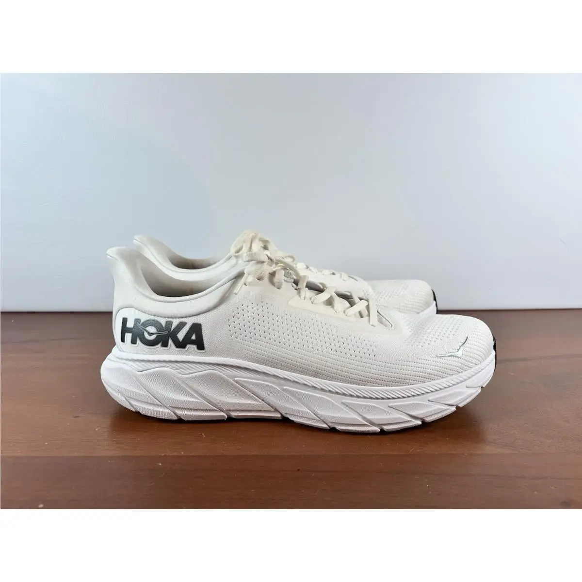 Hoka shoes - Hoka One One Arahi 7 - 1147850/BDBSW - White 5
