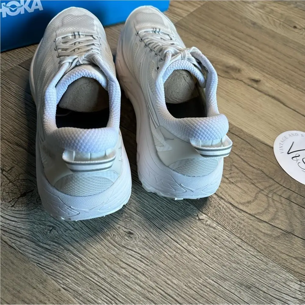 Hoka shoes - White 0
