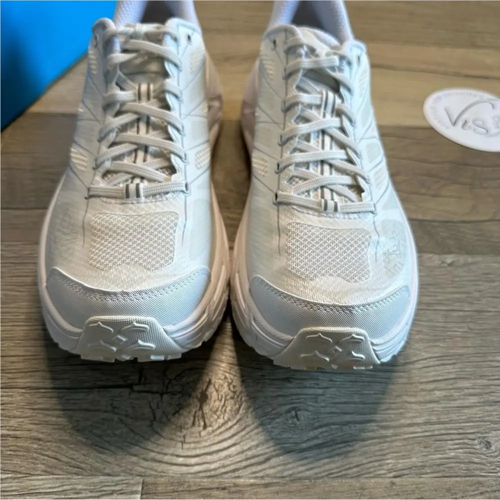 Hoka shoes - White 4