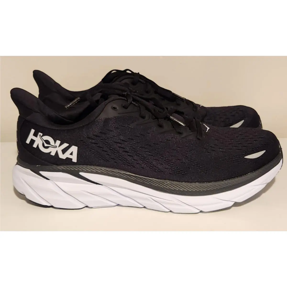 Hoka One One Clifton 8 Mens 12.5 Black White 1119393-BWHT Walking Hiking