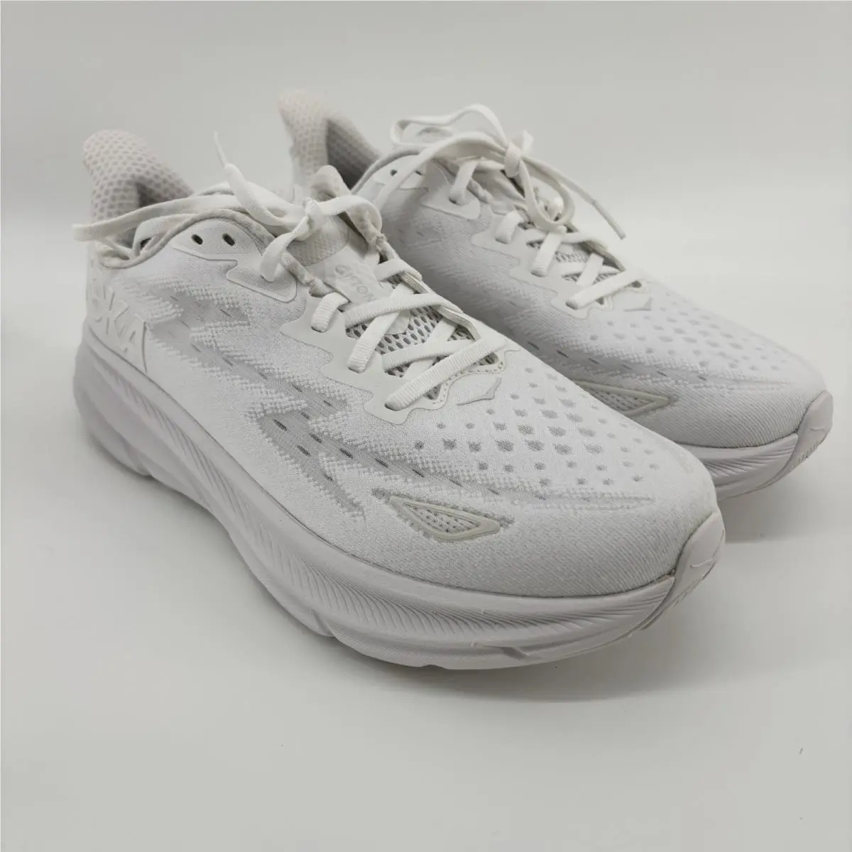 Hoka Clifton 9 Women`s Running Shoes - White/white - Size 9.5D Wide Box No Lid