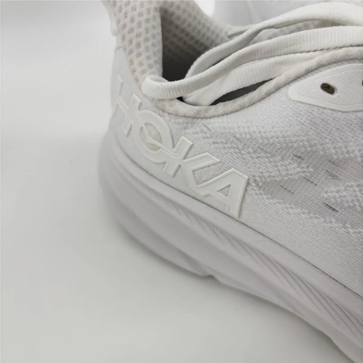 Hoka shoes - Hoka One One Clifton 9 - White 0