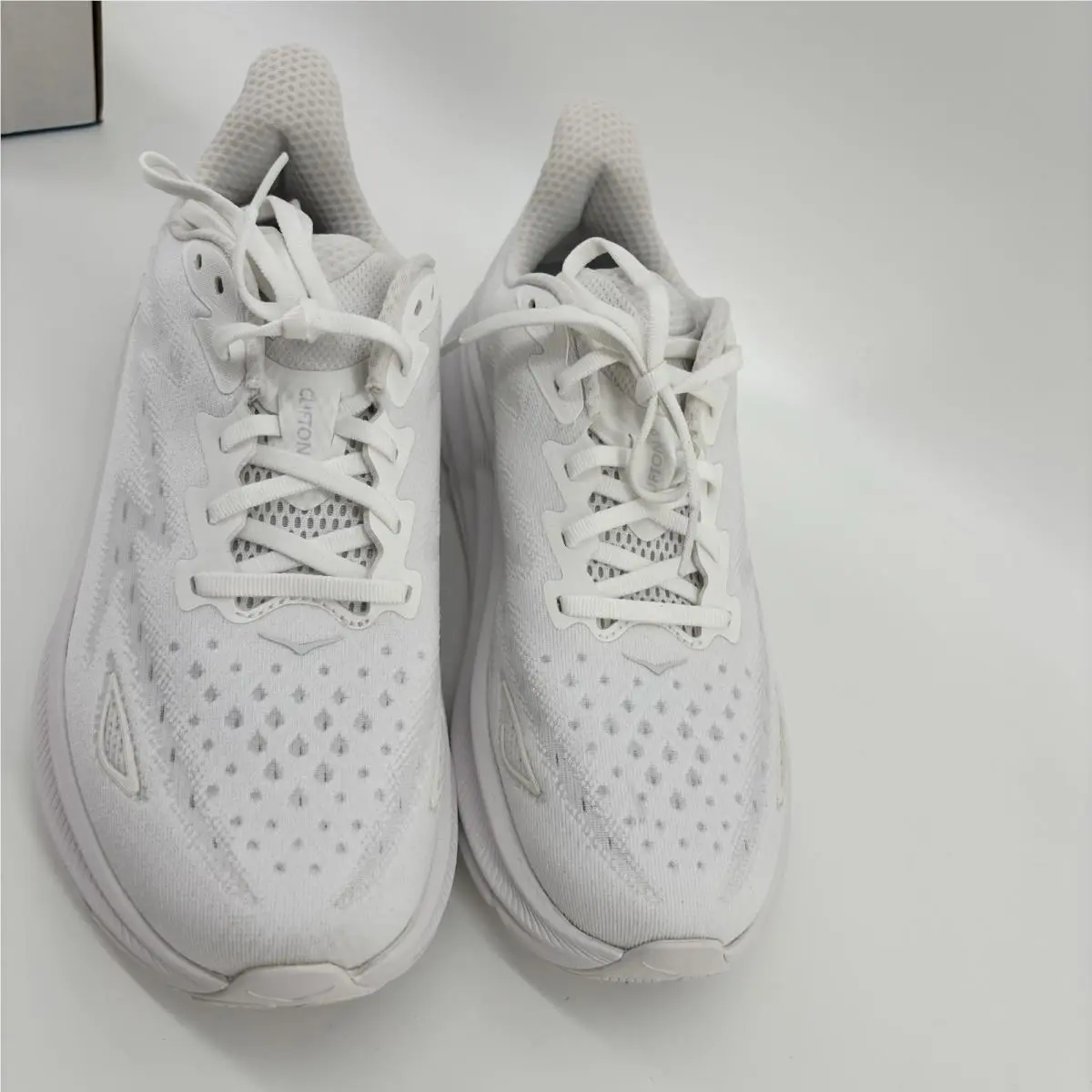 Hoka shoes - Hoka One One Clifton 9 - White 1
