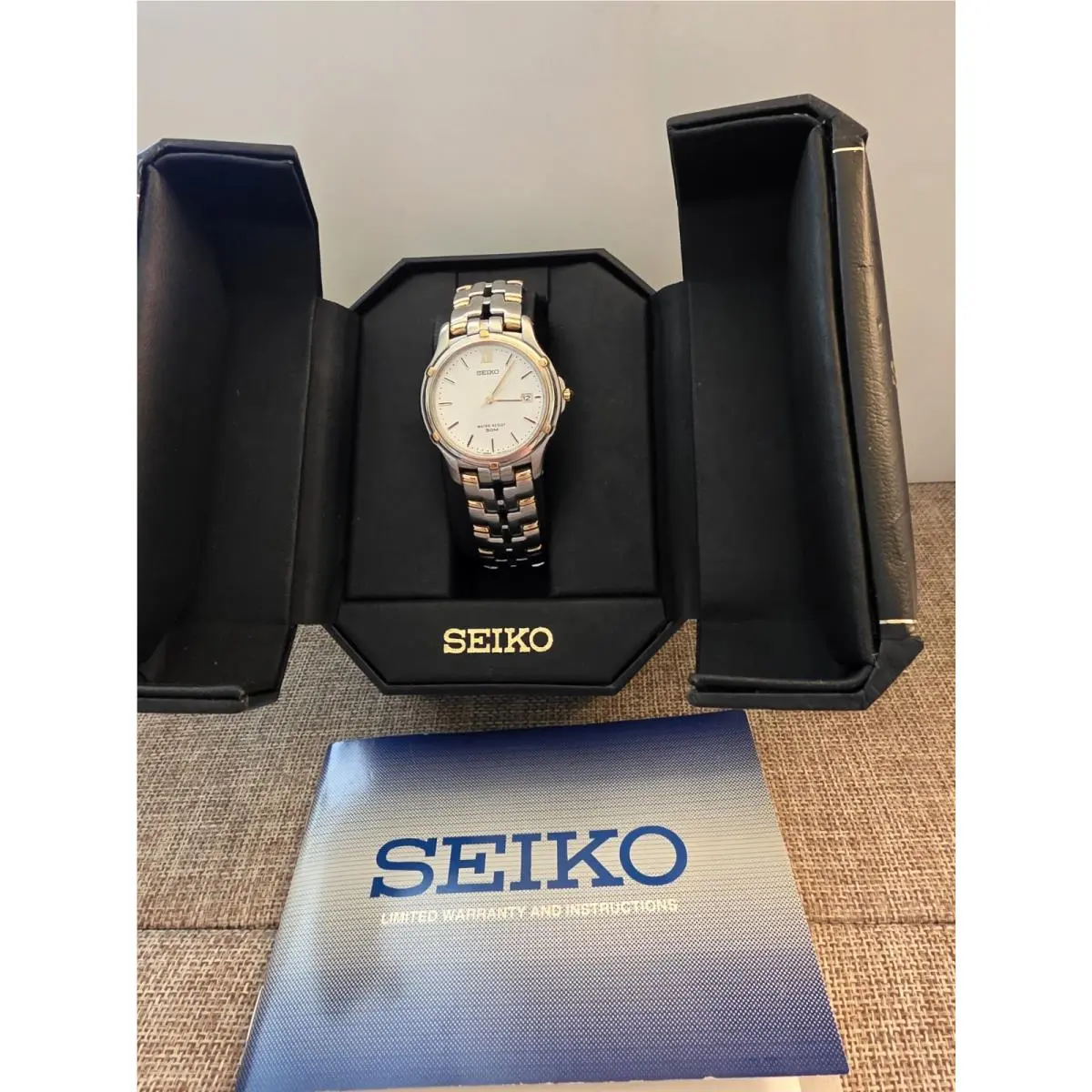 Seiko Men`s Watch 7N32-0049 Quartz Two Tone Stainless Battery Needed