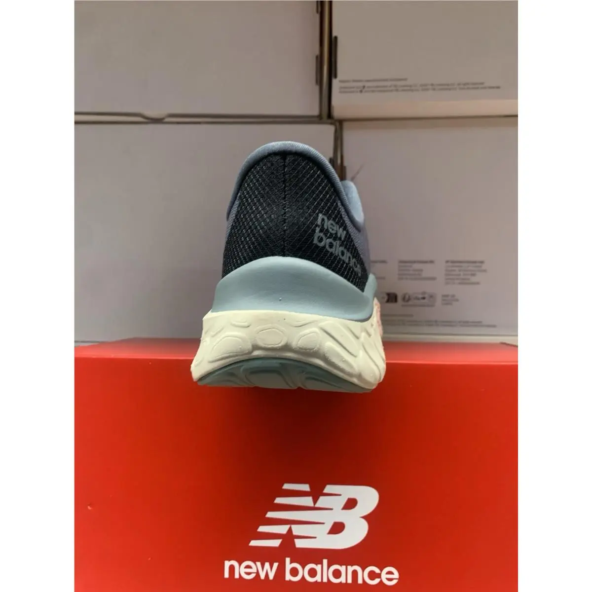 New Balance shoes - New Balance Fresh Foam - Fresh Foam - MKAIRCA1 - Gray 1