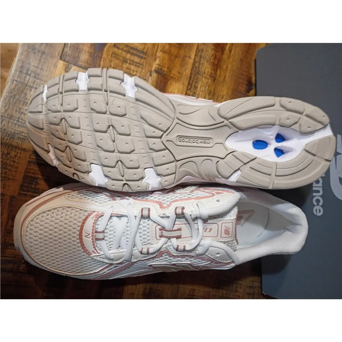 New Balance shoes - New Balance 740 - U740CR2 - Ivory 9