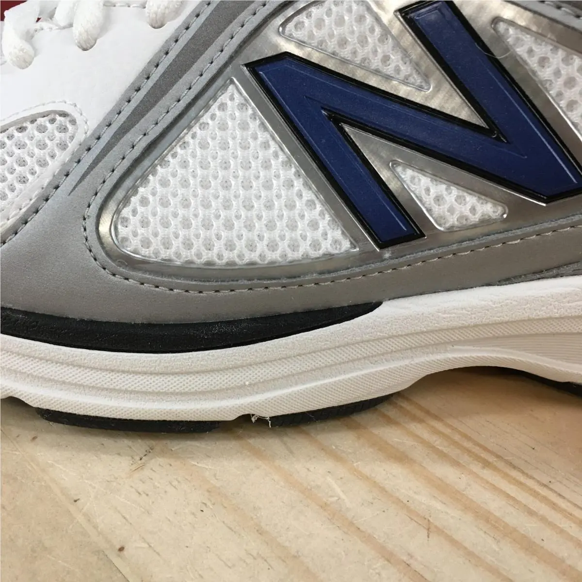 New Balance shoes - New Balance 847 - MW847WN - White 1