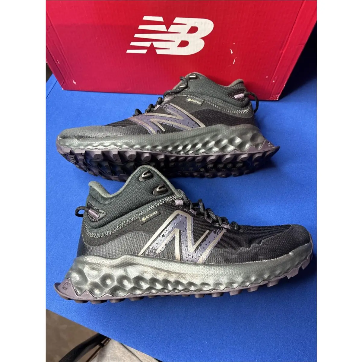 New Balance Women`s Sneakers Fresh Foam Garo Midcut Gtx Gore-tex Size 7