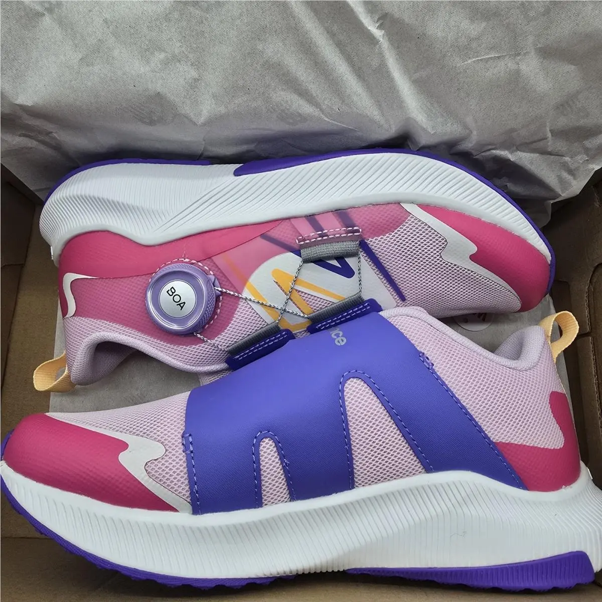 New Balance shoes - DynaSoft Reveal v4 BOA - DynaSoft Reveal BOA - Pink (Rose) 1