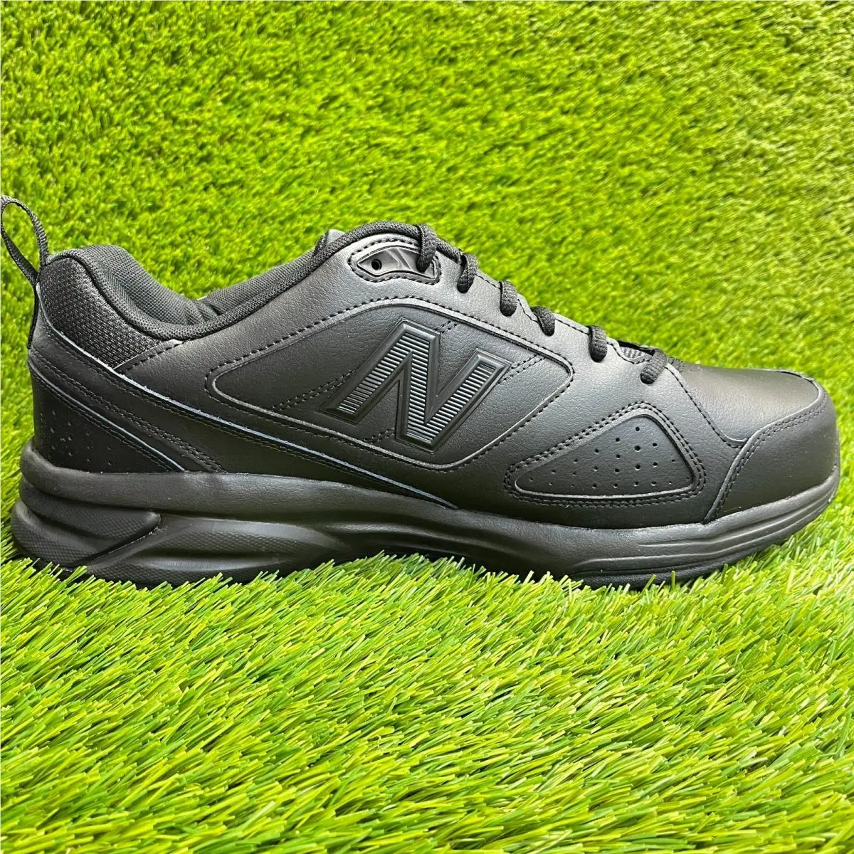 New Balance shoes - New Balance 623v3 - MX623AB3 - Black 2