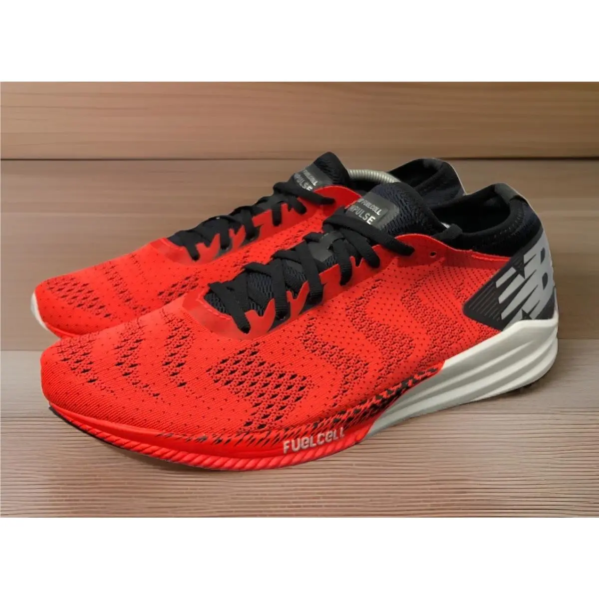 New Balance Running Race Bright Orange Black Crossfit Shoes Mens 11.5 New