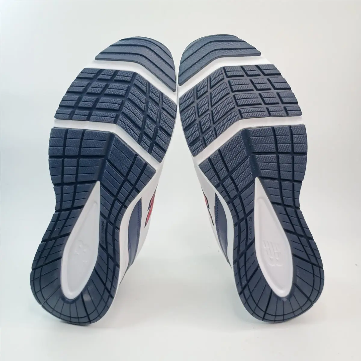 New Balance shoes - New Balance 608v5 - White 8