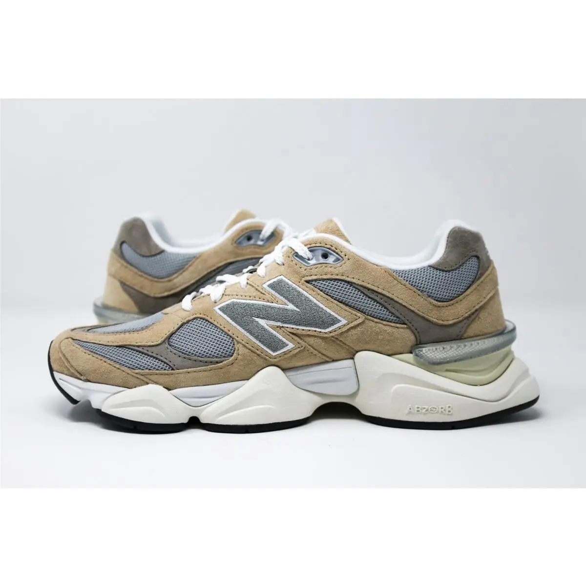 New Balance shoes - New Balance 9060 - Beige 0