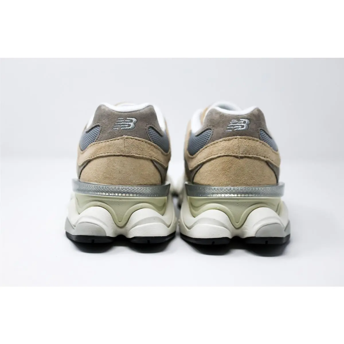 New Balance shoes - New Balance 9060 - Beige 5