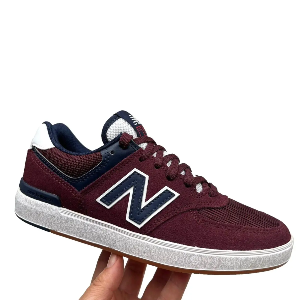 New Balance 574 Youth Boys Suede Sneaker Size 4.5 Burgundy/navy Lace up Shoes
