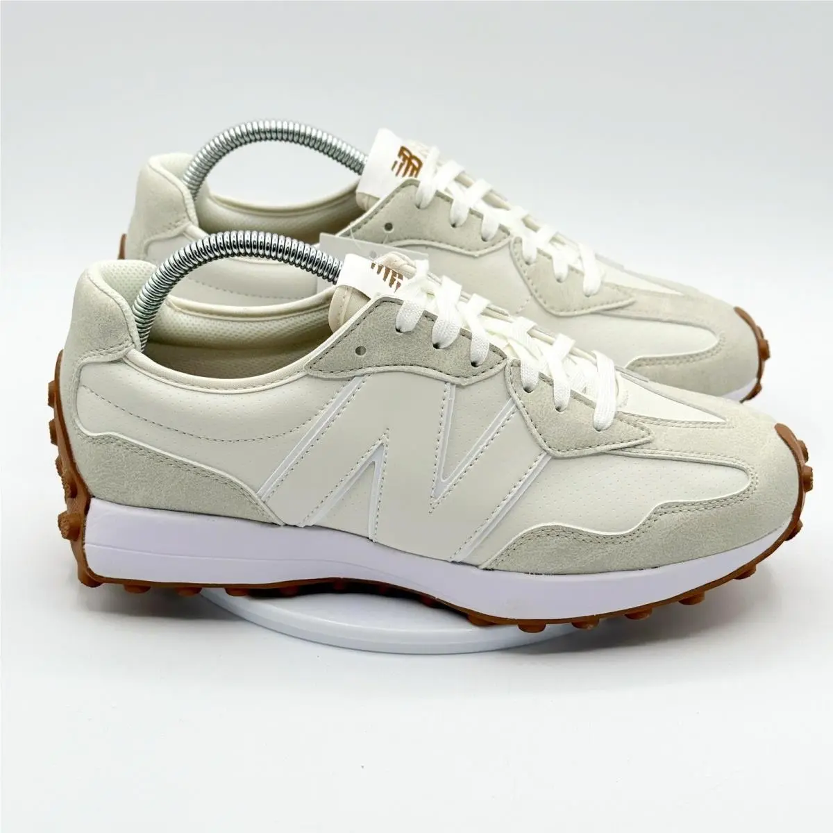 New Balance X Calia 327 Golf Spikeless Shoes Size 9.5 Womens Sand WG327SD New