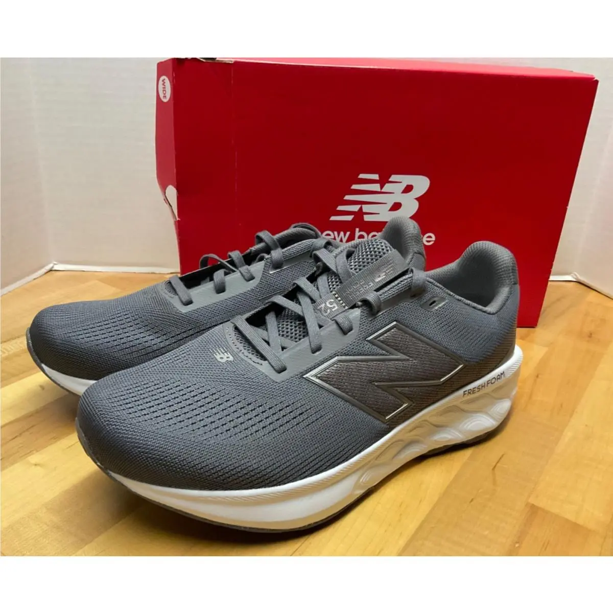 New Balance Men`s 520 v9 M520CY9 Size 12 4E Wide Width Lightweight Running Shoes