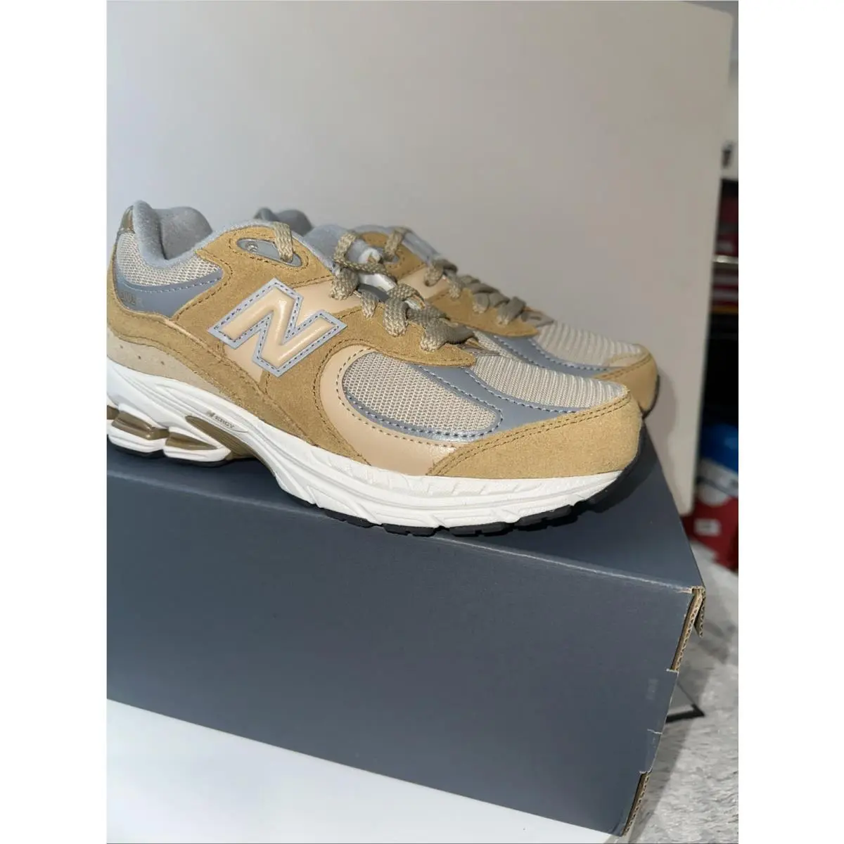 New Balance shoes - New Balance 2002 - Beige (UPC: 0197967815096) 10