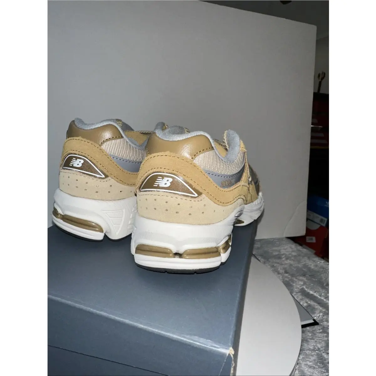 New Balance shoes - New Balance 2002 - Beige (UPC: 0197967815096) 8