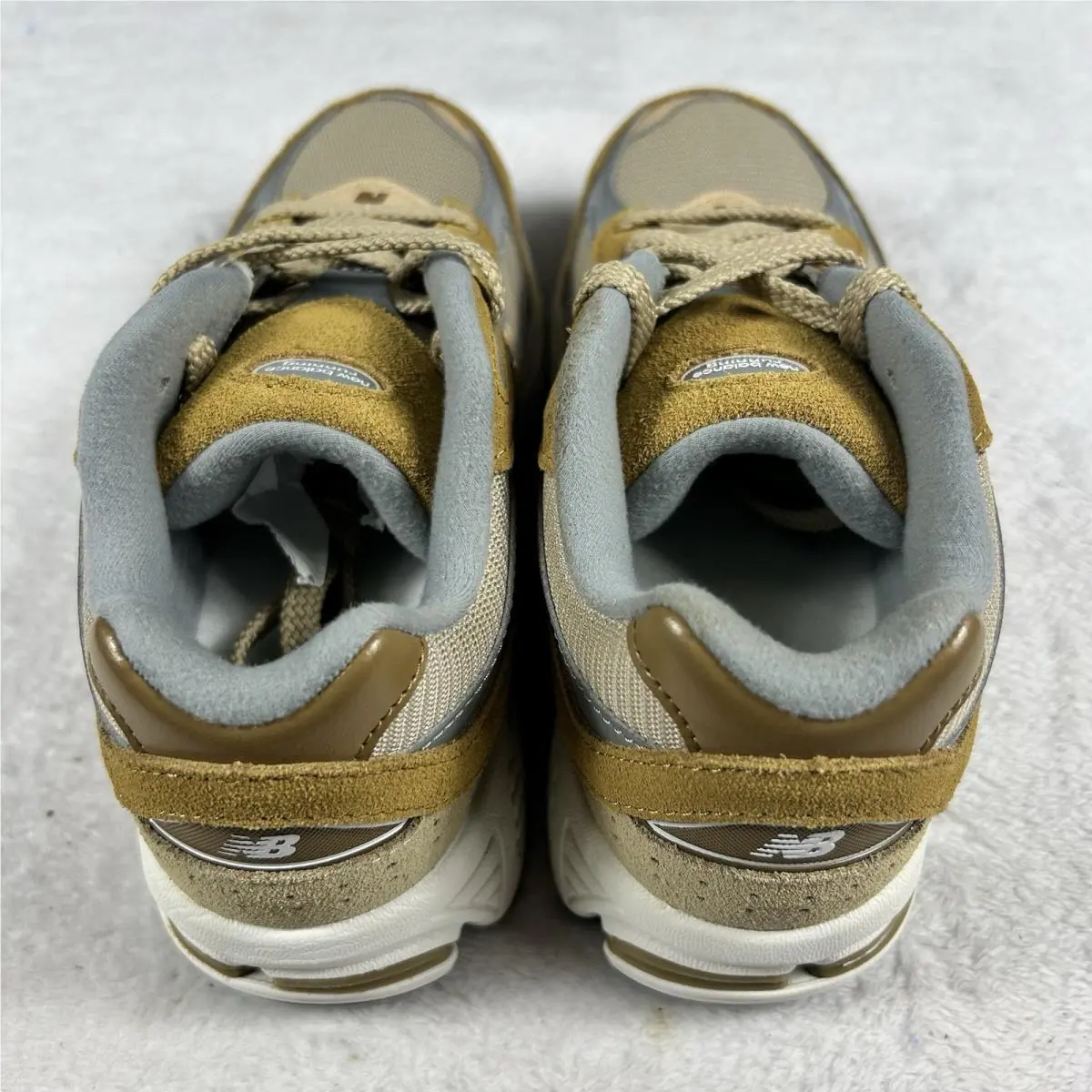 New Balance shoes - New Balance 2002 - Beige (UPC: 0197967815096) 9